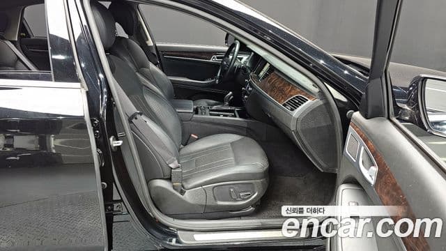 Hyundai Genesis DH Modern, 2016 11