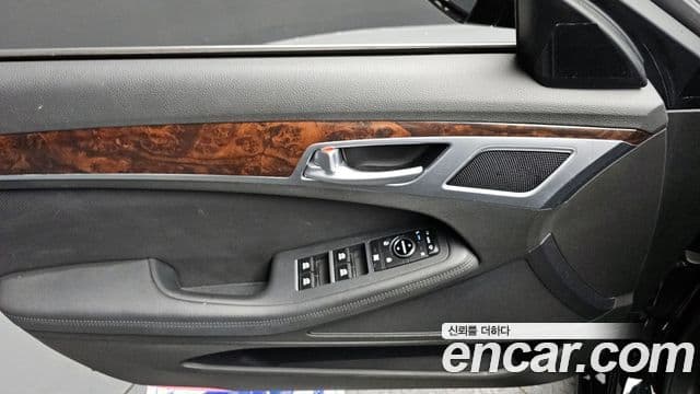 Hyundai Genesis DH Modern, 2016 17