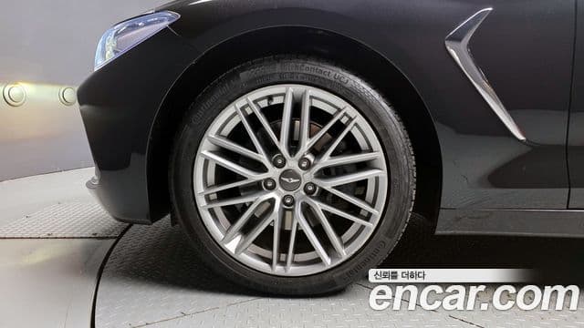 Genesis G70 Elite, 2019 все фото