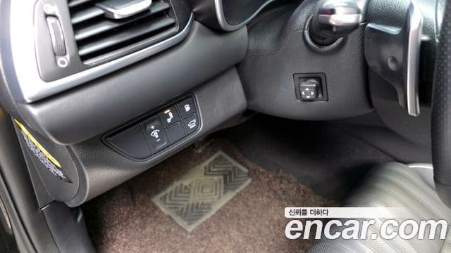 Genesis G70 Elite, 2019 16