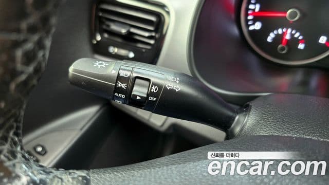 Kia Stonic Prestige, 2018 18