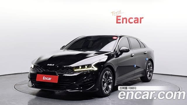 Kia K5 3세대 Signature, 2021 1