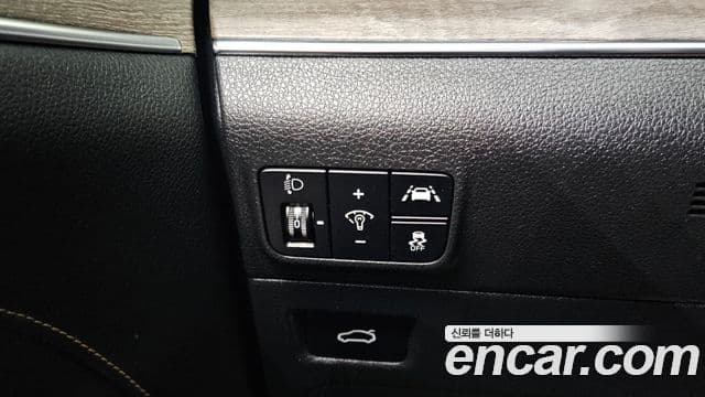 Kia K5 3세대 Signature, 2021 13