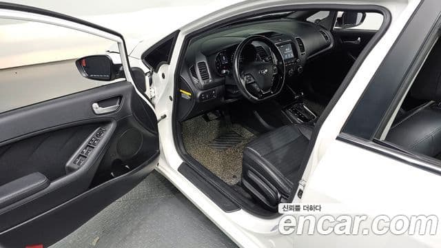 Kia The / новый New K3 Style, 2018 10