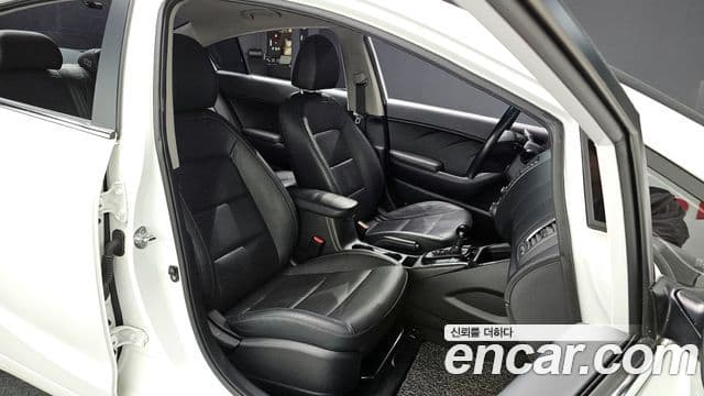 Kia The / новый New K3 Style, 2018 19