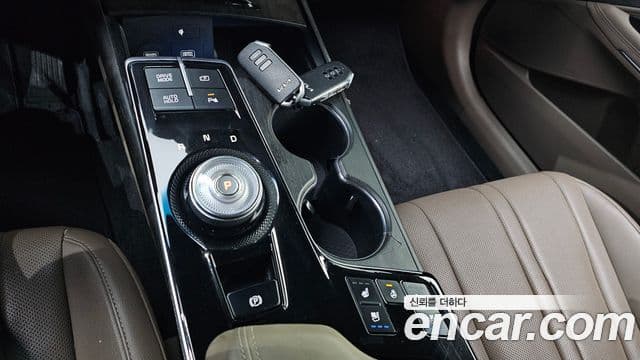 Kia K8 гибрид Noblesse, 2022 9