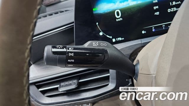 Kia K8 гибрид Noblesse, 2022 17