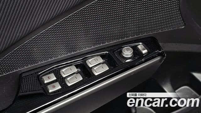 KG모빌리티(SsangYong) Tivoli VX 2WD, 2017 18