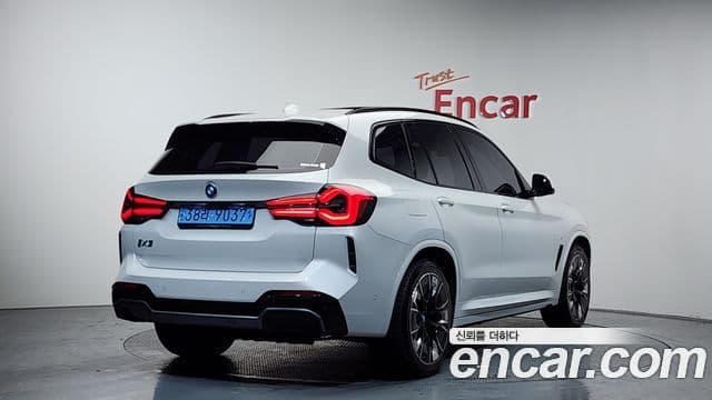 BMW iX3 M Sport, 2024 2