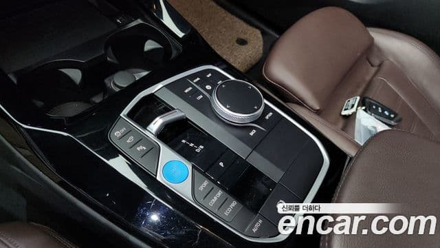 BMW iX3 M Sport, 2024 9