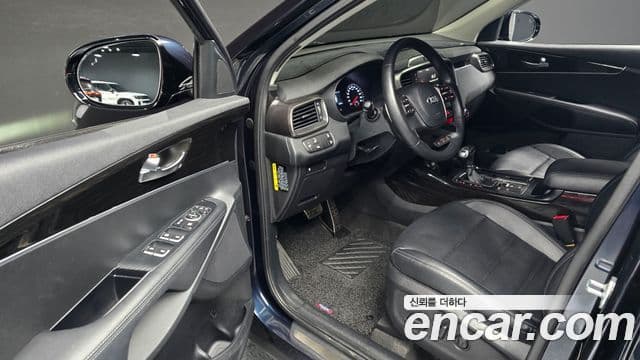 Kia The / новый New Sorento Master, 2020 11