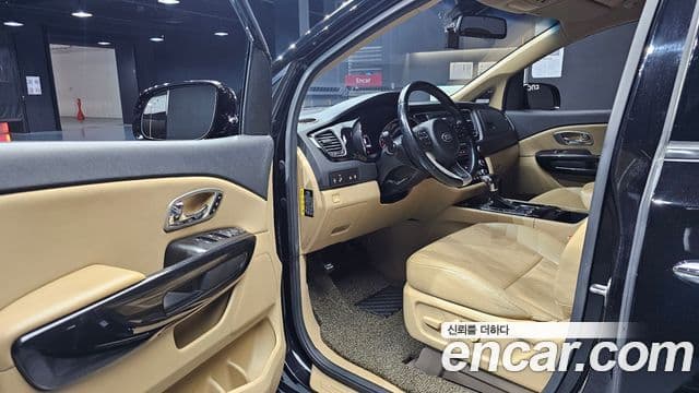 Kia All New Carnival Prestige, 2018 11
