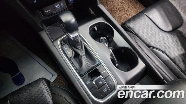 Hyundai Santa Fe TM Exclusive, 2020 9