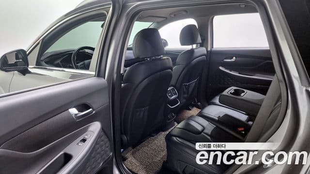 Hyundai Santa Fe TM Exclusive, 2020 11