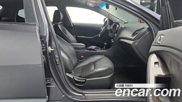 Kia The / новый New K5 Trendy, 2014 10