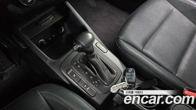 Kia K3 Prestige, 2014 9