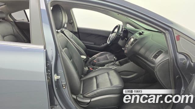 Kia K3 Prestige, 2014 11