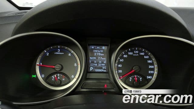 Hyundai Santa Fe DM дизель(e-VGT) 2.0 4WD Smart, 2013 8