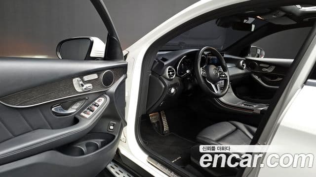 Mercedes-Benz GLC-класс X253 GLC300 4MATIC купе, 2020 11