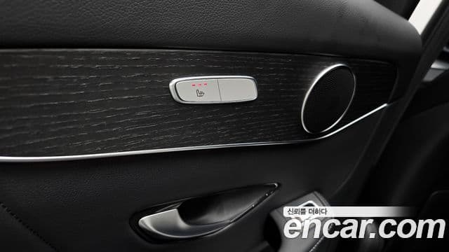 Mercedes-Benz GLC-класс X253 GLC300 4MATIC купе, 2020 19