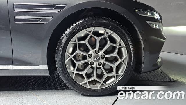 Genesis G80 (RG3) бензин 3.5 турбо 2WD, 2024 все фото