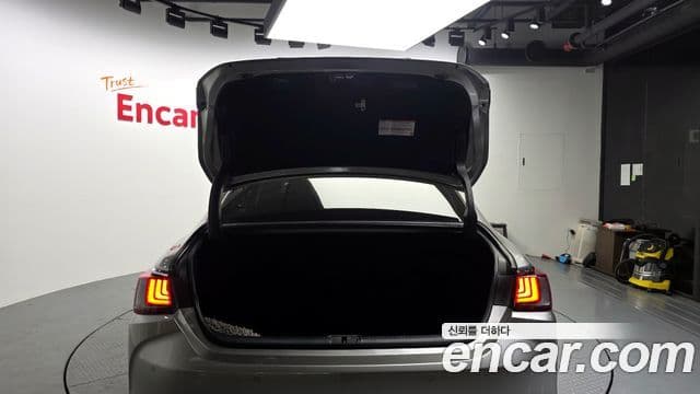 Lexus ES300h 7세대 Luxury Plus, 2019 20
