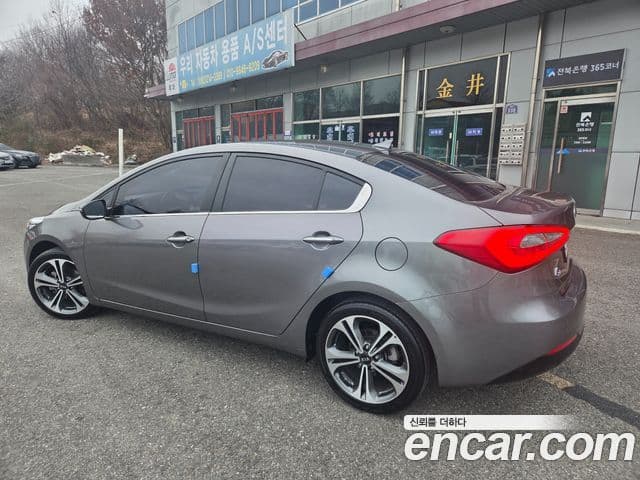 Kia K3 Trendy, 2015 6