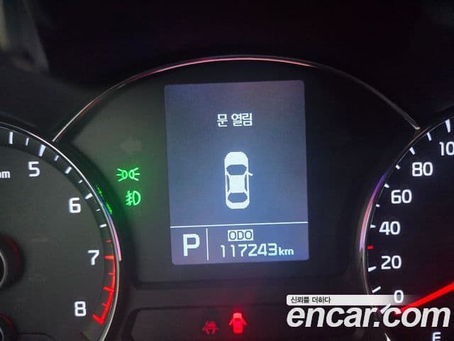 Kia K3 Trendy, 2015 13