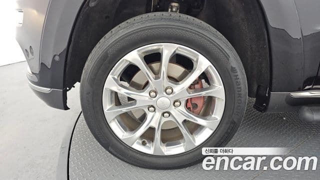 Jeep Grand Cherokee WK2, 2019 все фото