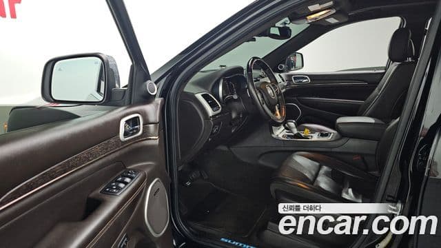 Jeep Grand Cherokee WK2, 2019 10