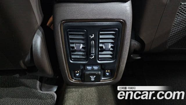 Jeep Grand Cherokee WK2, 2019 19