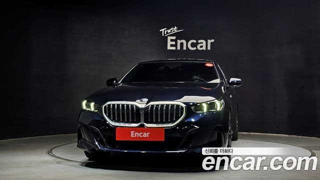 BMW 5시리즈 (G60) 530i xDrive M Sport, 2024 3