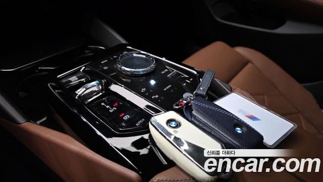 BMW 5시리즈 (G60) 530i xDrive M Sport, 2024 9