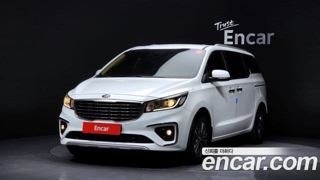 Kia The / новый New Carnival Luxury, 2020 1