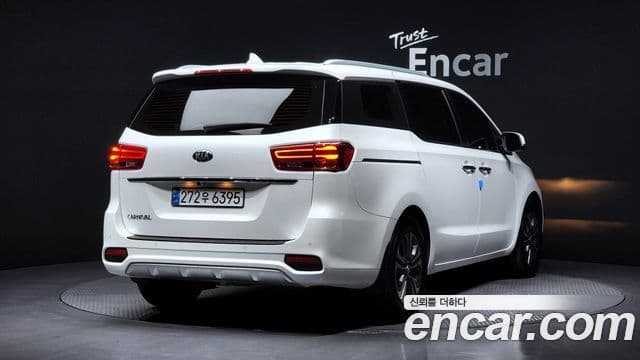 Kia The / новый New Carnival Luxury, 2020 2