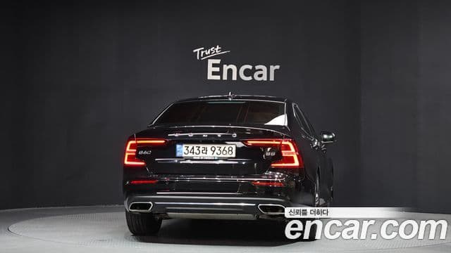 Volvo S60 3세대 B5 Inscription, 2022 4