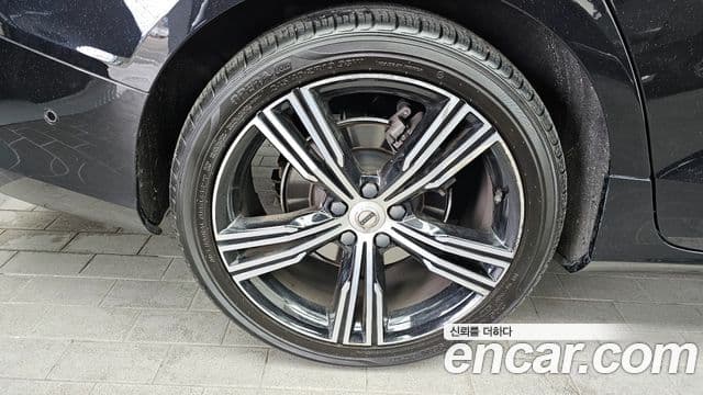 Volvo S60 3세대 B5 Inscription, 2022 все фото