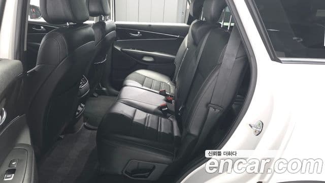 Kia All New Sorento Prestige, 2015 12