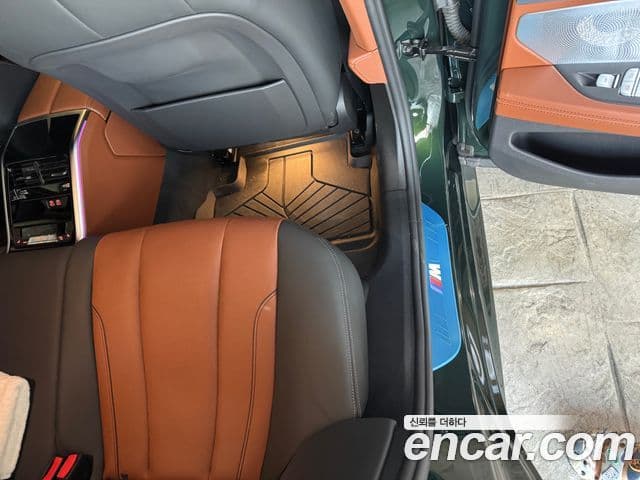 BMW 8시리즈 (G15) M850i xDrive Gran Coupe, 2024 15