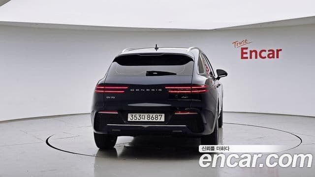 Genesis GV70, 2024 4