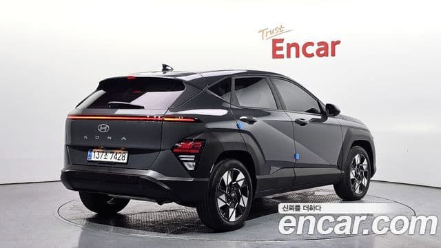 Hyundai Kona гибрид (SX2) Modern, 2023 2