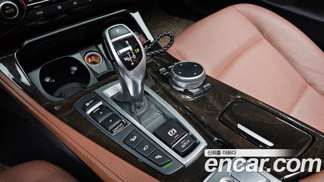 BMW 5시리즈 (F10) 528i xDrive M Aero Dynamic, 2016 9