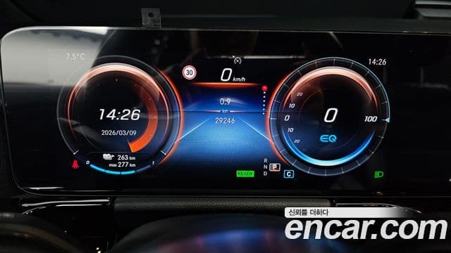 Mercedes-Benz EQA H243 EQA250 AMG пакет Plus, 2022 8