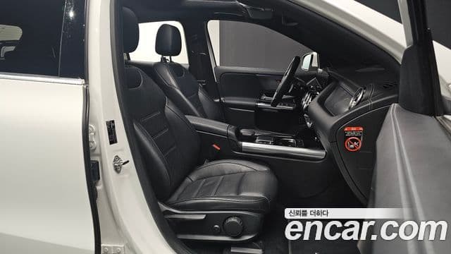 Mercedes-Benz EQA H243 EQA250 AMG пакет Plus, 2022 10