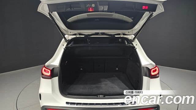 Mercedes-Benz EQA H243 EQA250 AMG пакет Plus, 2022 20