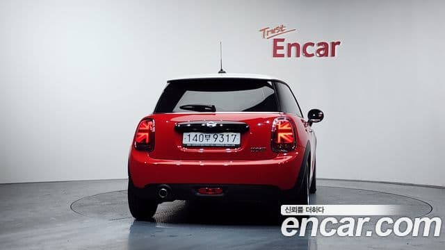 Mini Cooper 3세대, 2020 4