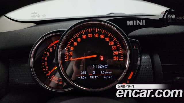 Mini Cooper 3세대, 2020 8