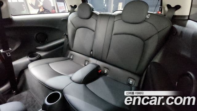 Mini Cooper 3세대, 2020 12