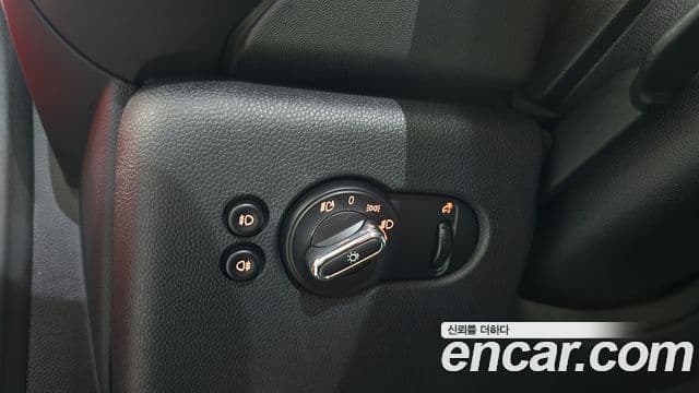 Mini Cooper 3세대, 2020 14