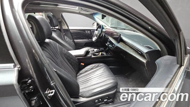 Kia K8 Signature, 2022 11